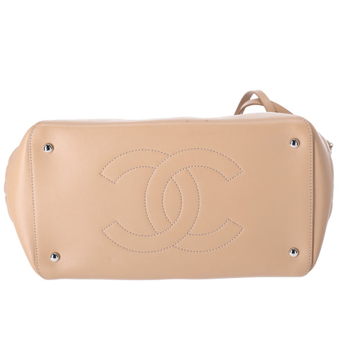 CHANEL Matelasse Easy Shopping Tote Bag Beige Calf Leather