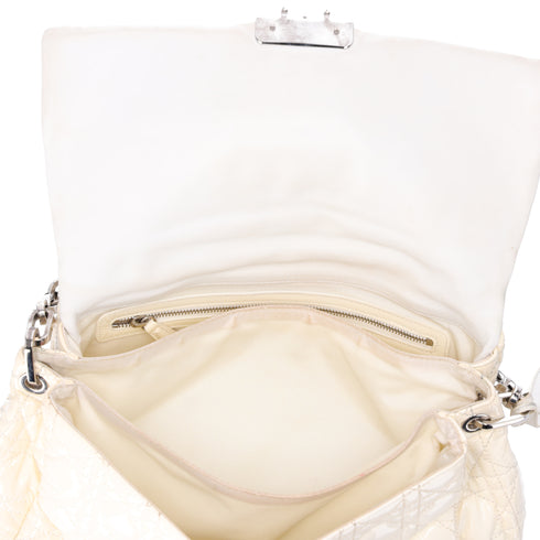 Christian Dior New Lock Shoulder Bag M9803 Cream Patent Leather