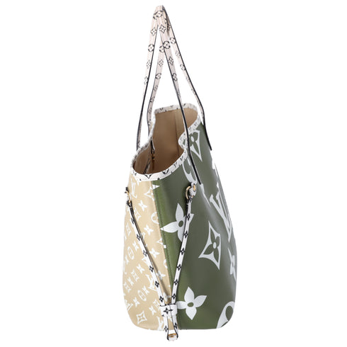 Louis Vuitton Neverfull MM Giant Monogram Tote Bag M44568 Khaki Green Canvas