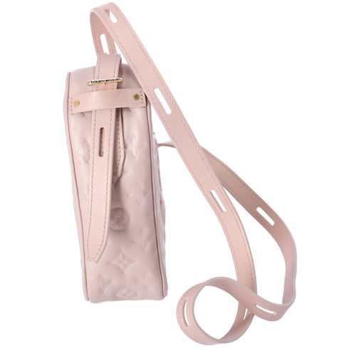 Louis Vuitton Sac Coeur Collection Heart Shoulder Bag Light Pink Lambskin