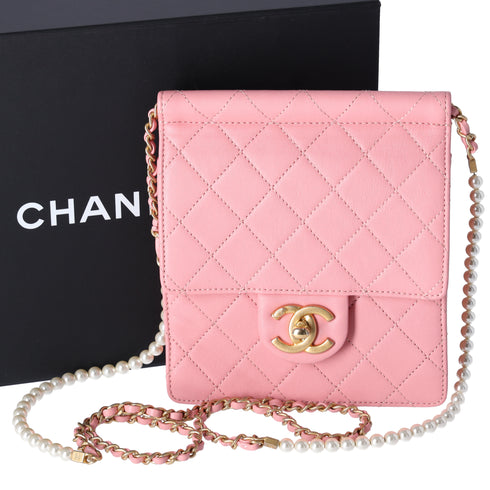 CHANEL Chic Pearls Flap Crossbody Pink Lambskin Quilted