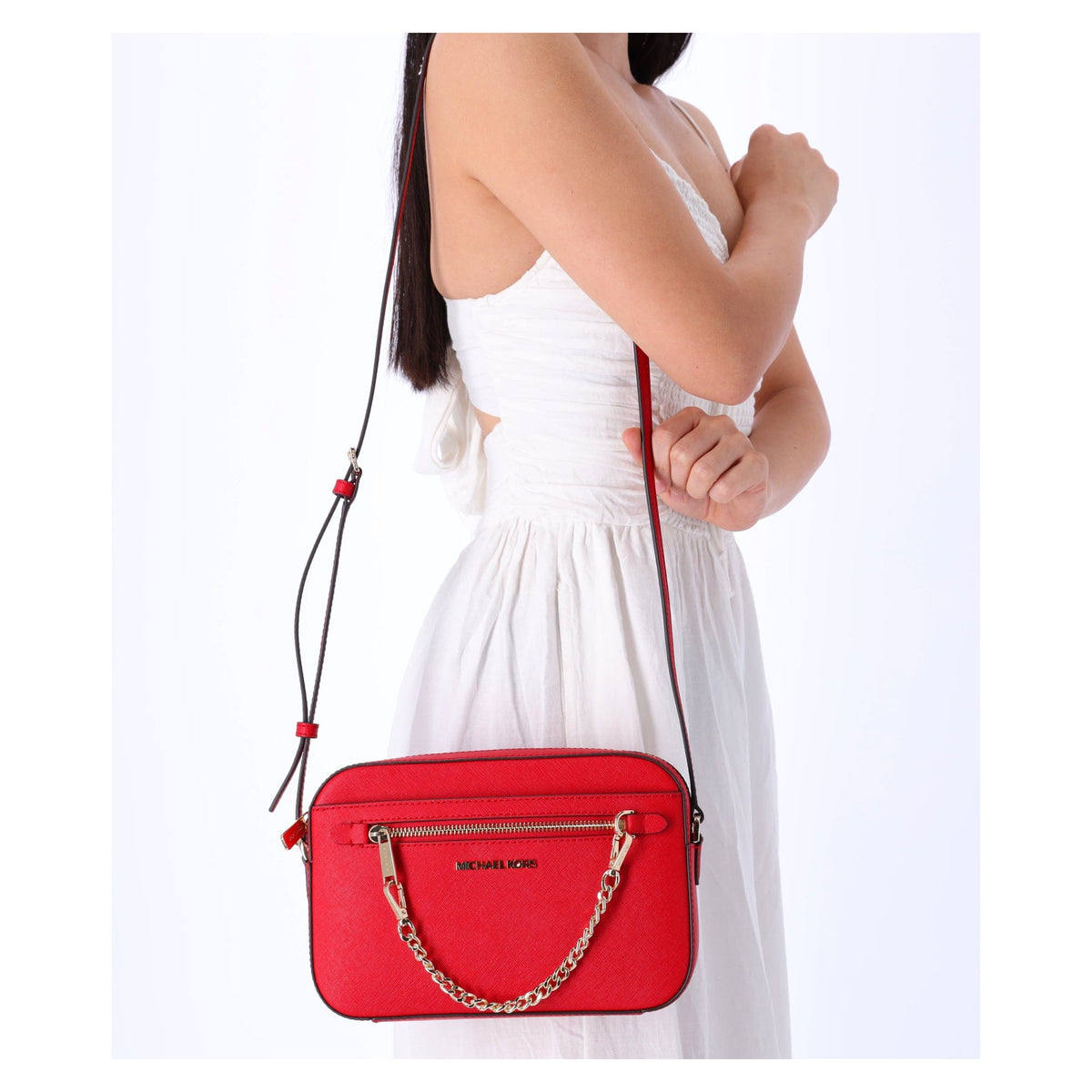 Red michael best sale kors crossbody bag