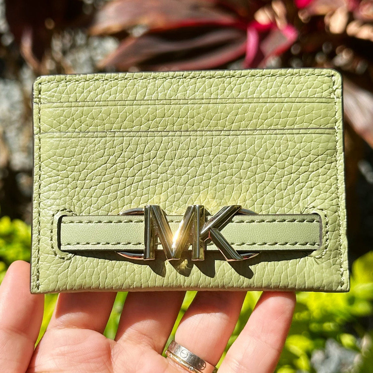 Michael Kors Reed Large Card Holder Wallet MK Signature Logo Light Sag –  Gaby's Bags