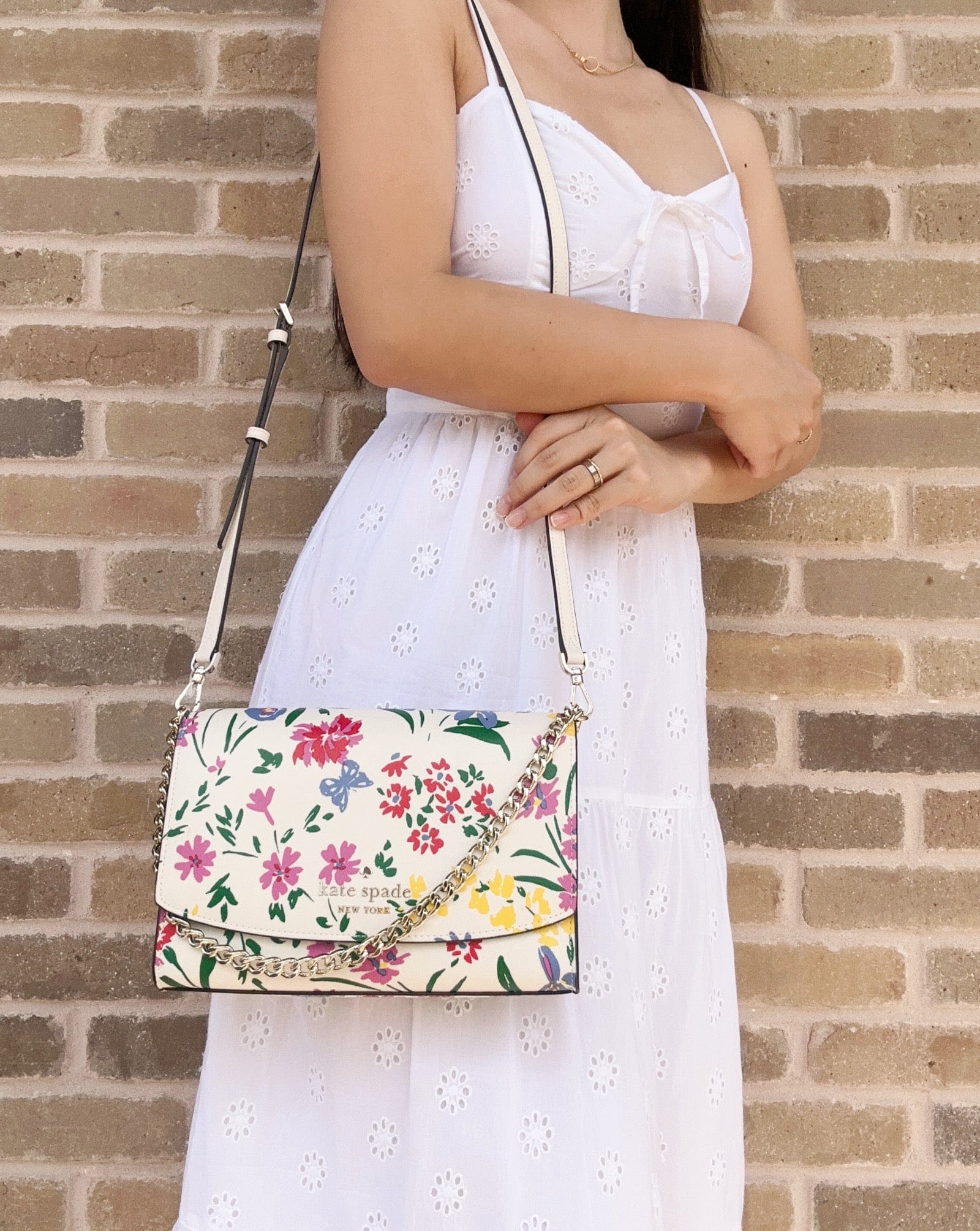THE BAG REVIEW: KATE SPADE CARSON VS STACI CROSSBODY, SIZE DIFFERENCE