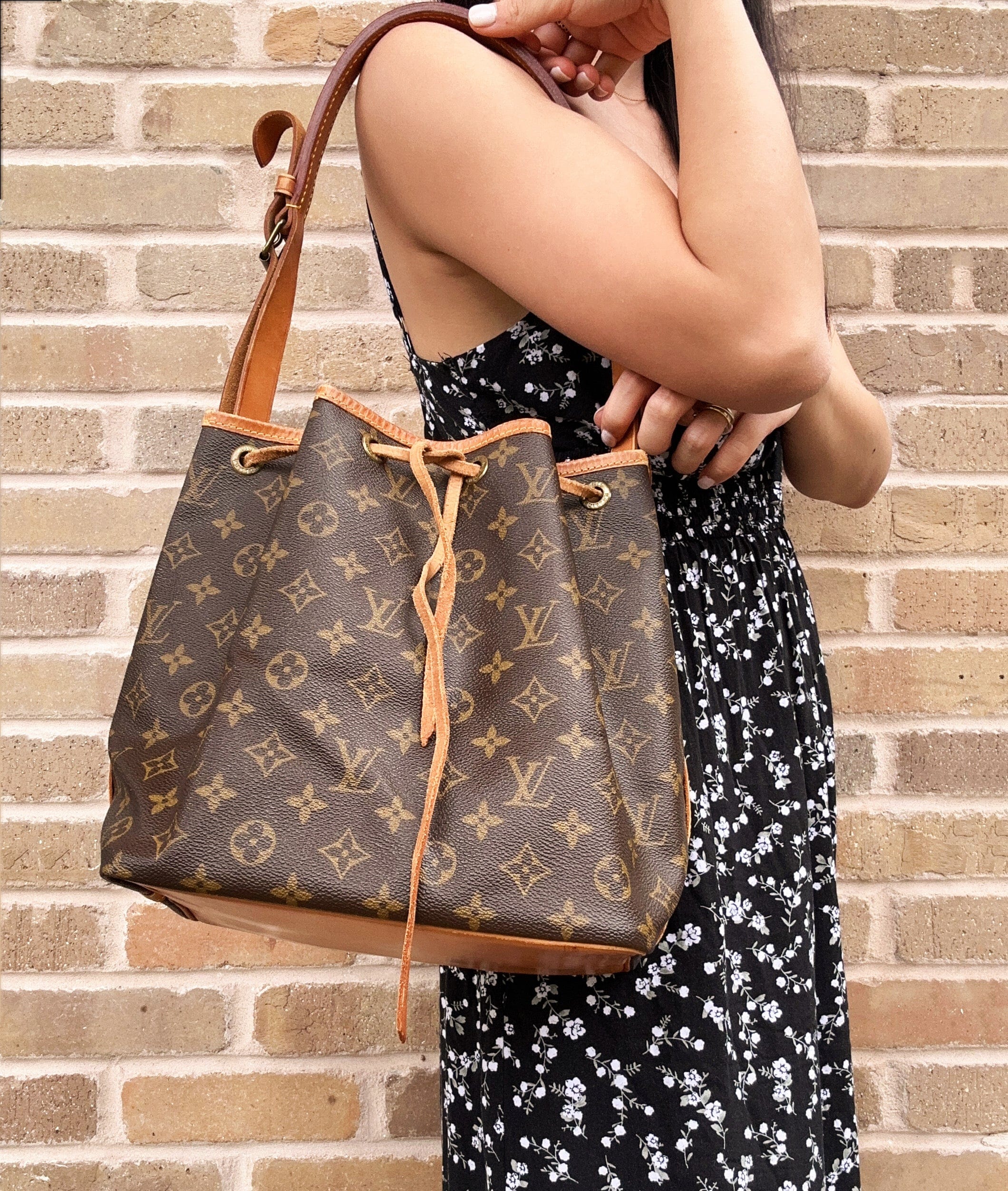 Louis Vuitton Petit Noe Drawstring Bucket Bag Shoulder Bag Brown Monog –  Gaby's Bags