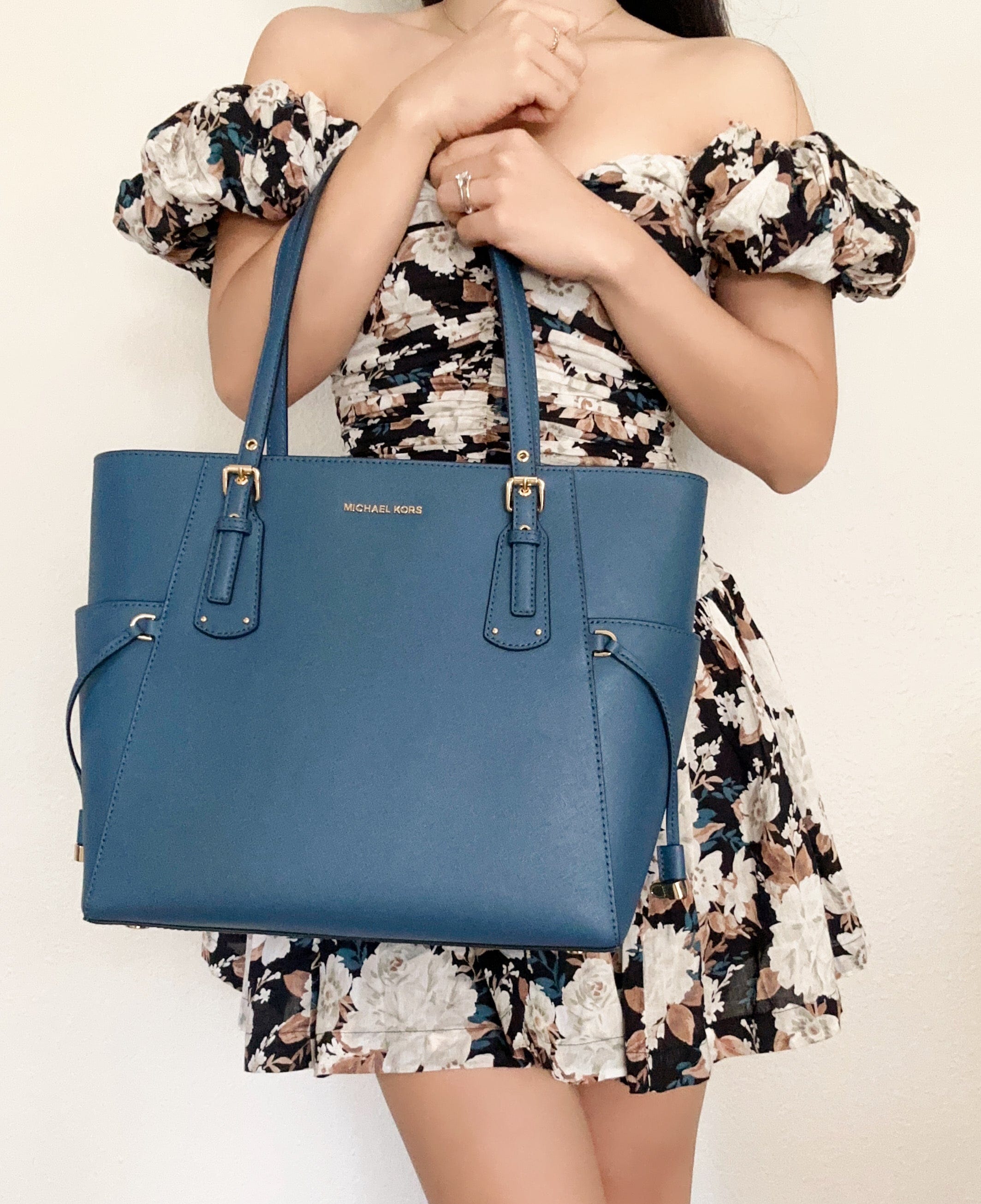 Michael kors voyager tote teal Clearance